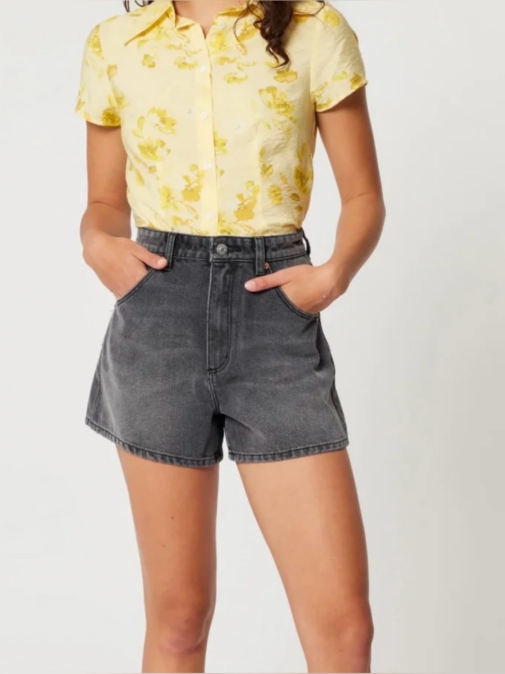 Rolla’s Black Washed Mirage High Rise Loose Fit Coastal Cowgirl Boho Shorts 25